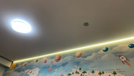 натяжные потолки - фото